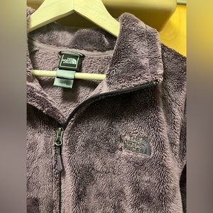 The North Face Purple Jacket Women’s XL. Full zip sweatshirt.